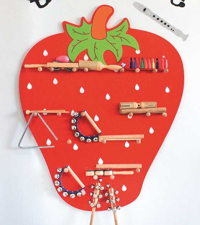 ÇİLEK MÜZİK KÖŞESİ (ALETLER DAHİL)